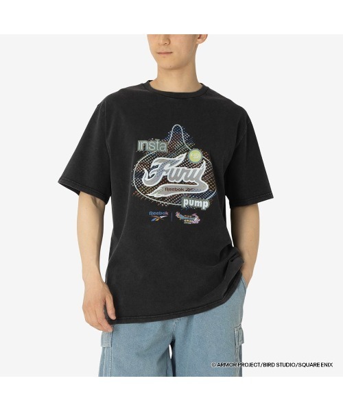 Reebok（リーボック）の「ドラゴンクエスト x ヴィンテージTシャツ / DRAGON QUEST x VINTAGE TEE（Tシャツ/カットソー・メンズ・ブラック系その他2/ブラック×ホワイト/ブラック×イエロー/ブラック系その他3/ブラック×ライム/ブラック×グリーン/ブラック×ブルー/ブラック×レッド/ブラック×パープル/ブラック系その他/ブラック×グレー・X-LARGE/SMALL/MEDIUM/LARGE）」の21枚目の写真