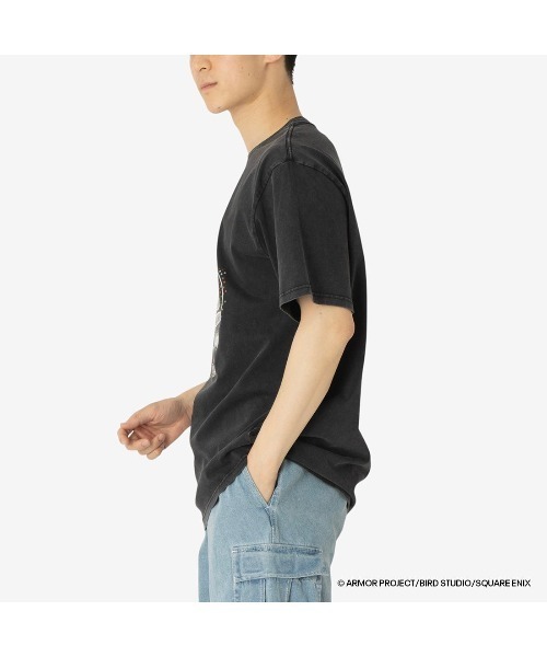 Reebok（リーボック）の「ドラゴンクエスト x ヴィンテージTシャツ / DRAGON QUEST x VINTAGE TEE（Tシャツ/カットソー・メンズ・ブラック系その他2/ブラック×ホワイト/ブラック×イエロー/ブラック系その他3/ブラック×ライム/ブラック×グリーン/ブラック×ブルー/ブラック×レッド/ブラック×パープル/ブラック系その他/ブラック×グレー・X-LARGE/SMALL/MEDIUM/LARGE）」の22枚目の写真