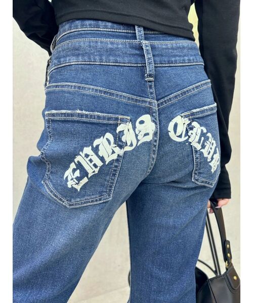 EVRIS（エヴリス）の「バックグラフィックフレアデニムパンツ（デニムパンツ・レディース・ブラック/インディゴブルー・SMALL/MEDIUM）」の12枚目の写真