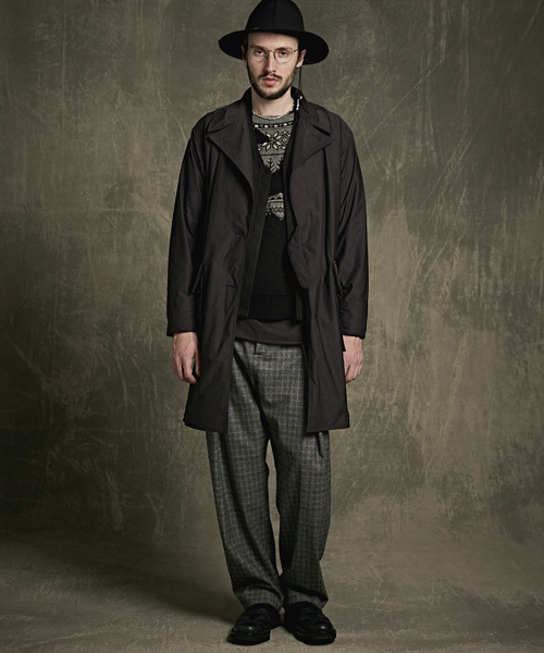 Iroquois(イロコイ)の「【Iroquois】ハードカノコトレンチ(トレンチコート・メンズ・ブラック/ベージュ・1/2)」の2枚目の写真