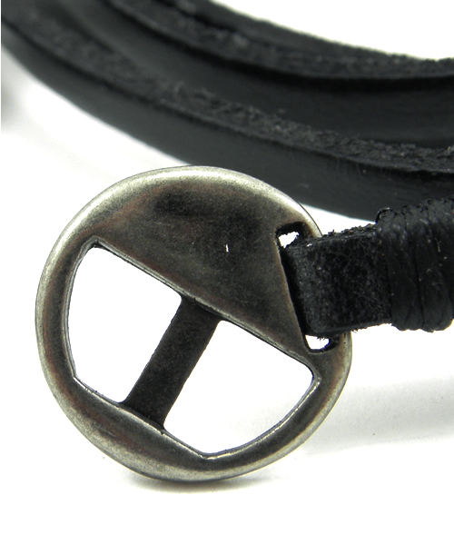 URBAN RESEARCH（アーバンリサーチ）の「DOORS レザーブレスレット（ブレスレット・メンズ・ブラック/ホワイト/ブラウン/レッド/オリーブ/チョコ・FREE）」の7枚目の写真
