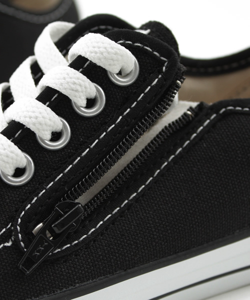 SHIPS KIDS（シップスキッズ）の「CONVERSE:CHILD ALL STAR ZOX（スニーカー・キッズ・オフホワイト/ブラック・19/20/21/18/15 /16/17）」の6枚目の写真