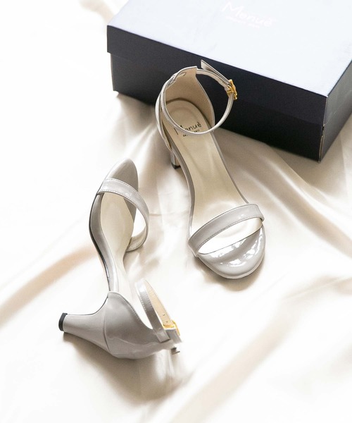 menue（メヌエ）の「7cmヒール アンクルストラップサンダル（サンダル・レディース・ブラック系その他2/その他/レッド系その他2/ブラック系その他/レッド/ダークグリーン/グレー/その他1/ベージュ/ダークブルー/パイソン/モカ/イエロー/グレー系その他/ピンクベージュ/ベージュ系その他/シルバー/ブラック/グレイッシュベージュ/ブラウン系その他/マジェンタ/ホワイト/シルバー系その他/ラベンダー・L/M/S/LL/3L/SS）」の6枚目の写真
