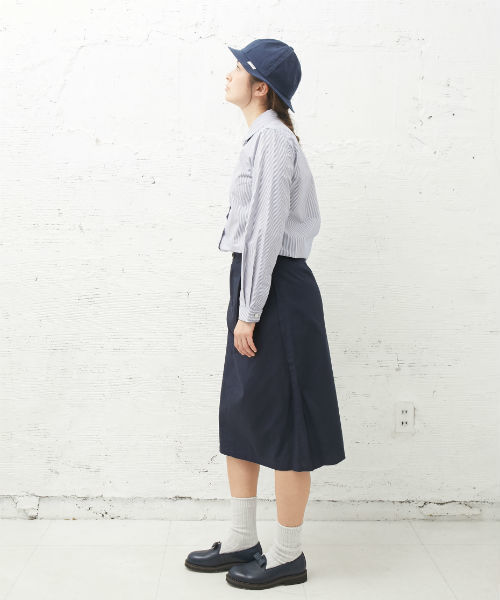L&HARMONY（エルアンドハーモニー）の「[L&HARMONY / エルアンドハーモニー] ストライプギャザーシャツ（シャツ/ブラウス・レディース・ネイビー・FREE）」の16枚目の写真
