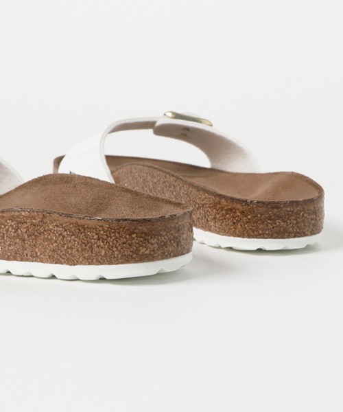 HELIOPOLE（エリオポール）の「■日本限定モデル■BIRKENSTOCK パテントマドリッド / MADRID (WOMEN)（サンダル・レディース・ホワイト・38/36/37）」の8枚目の写真