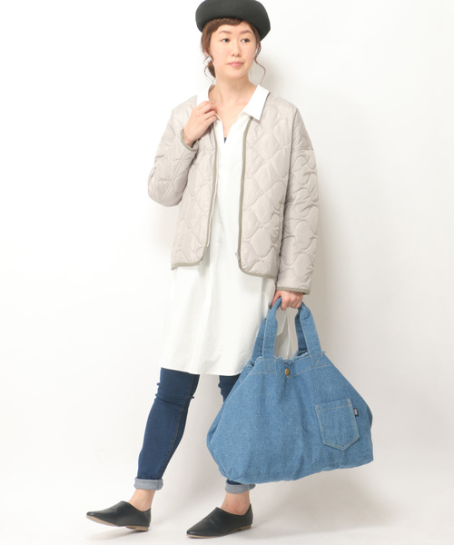 LBC（エルビーシー）の「タイプライタースキッパーワンピース          （ワンピース・レディース・ホワイト/イエロー/ベージュ・MEDIUM/LARGE）」の4枚目の写真