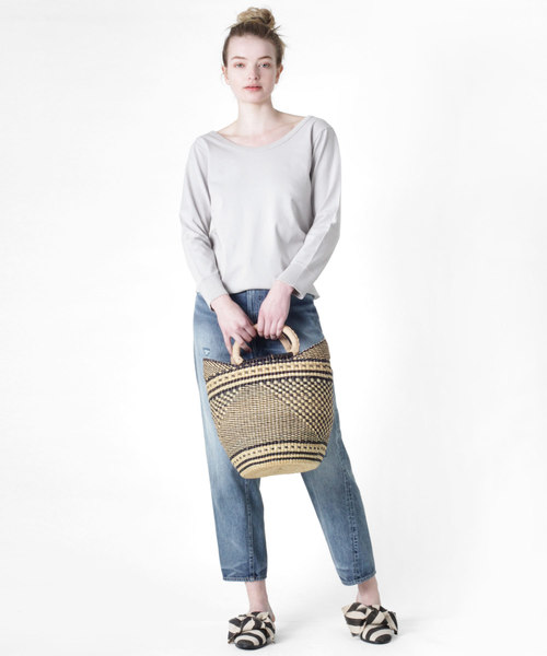 RNA-N（アールエヌエーエヌ）の「M0875 Uネック7分袖プルオーバー（Tシャツ/カットソー・レディース・オフホワイト/ブラック/グレー・MEDIUM）」の11枚目の写真