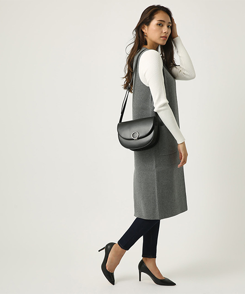 AZUL by moussy（アズールバイマウジー）の「ロングニットジレ（ベスト・レディース・ブラック/杢グレー・FREE）」の6枚目の写真