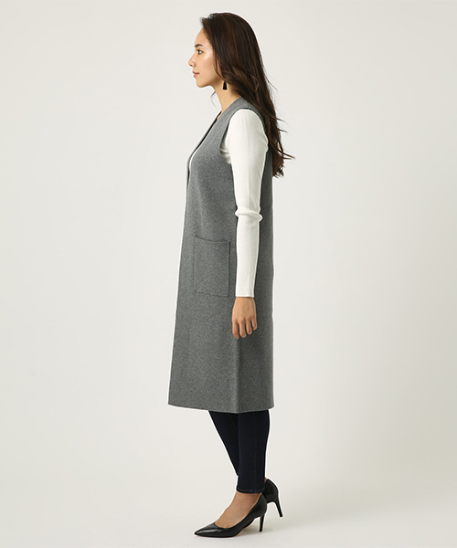 AZUL by moussy（アズールバイマウジー）の「ロングニットジレ（ベスト・レディース・ブラック/杢グレー・FREE）」の9枚目の写真