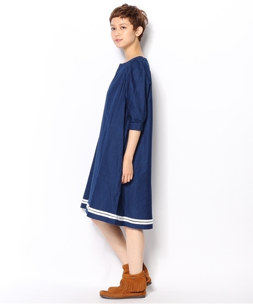 BEAMS BOY（ビームスボーイ）の「□BEAMS BOY / インディゴネル 裾ライン7分袖ワンピース（ワンピース・レディース・インディゴブルー・ONE SIZE）」の3枚目の写真