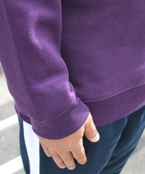 Denime（ドゥニーム）の「ベーシッククルーネックスウェット（スウェット・メンズ・ネイビー/ダークブラウン/杢グレー/グリーン/パープル・SMALL/MEDIUM/LARGE）」の16枚目の写真