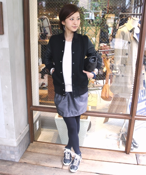 JOURNAL STANDARD relume(ジャーナルスタンダード レリューム)の「MELTON×GOAT LEATHER スタジャン_#(スタジャン・レディース・ブラック/チャコールグレー/ベージュ・2/1)」の4枚目の写真