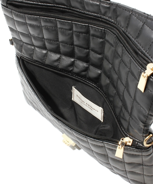 NANO universe(ナノユニバース)の「2WAYキルティングクラッチ(クラッチバッグ・レディース・ブラック・FREE)」の6枚目の写真