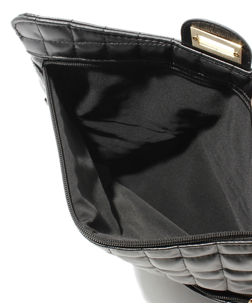 NANO universe(ナノユニバース)の「2WAYキルティングクラッチ(クラッチバッグ・レディース・ブラック・FREE)」の7枚目の写真