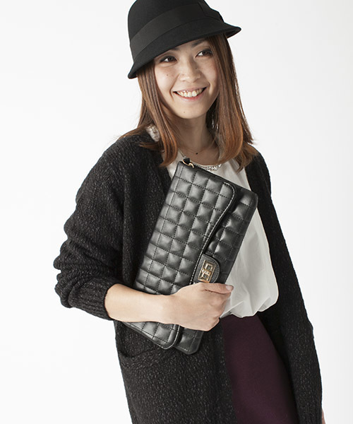 NANO universe(ナノユニバース)の「2WAYキルティングクラッチ(クラッチバッグ・レディース・ブラック・FREE)」の10枚目の写真