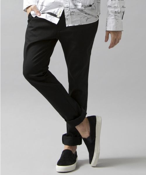 BEAUTY&YOUTH UNITED ARROWS（ビューティーアンドユースユナイテッドアローズ）の「BY ∴ TC チノ ノープリーツ スキニー パンツ  ◆（チノパンツ・メンズ・ピンク/ネイビー/ベージュ/ダークグリーン/ダークグレー/ブラック・SMALL/X-LARGE/MEDIUM/LARGE）」の7枚目の写真