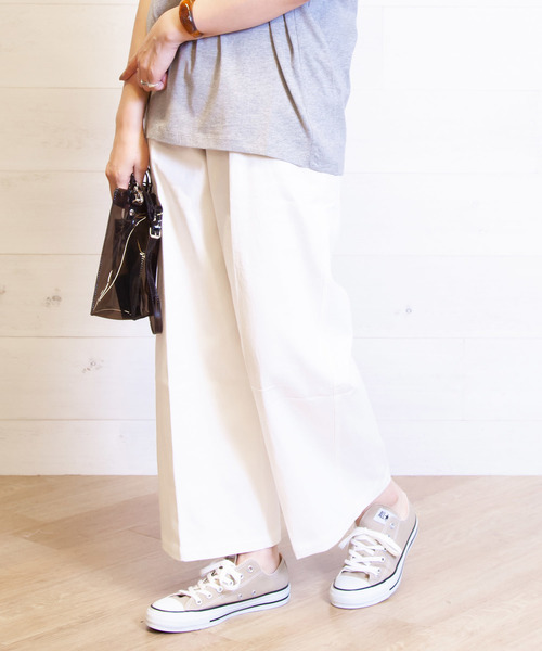 B.I.D.(ビーアイディー)の「BID / Cotton Wide Tuck Pants(その他パンツ・レディース・ブラック/オフホワイト/カーキ/キナリ・FREE)」の16枚目の写真