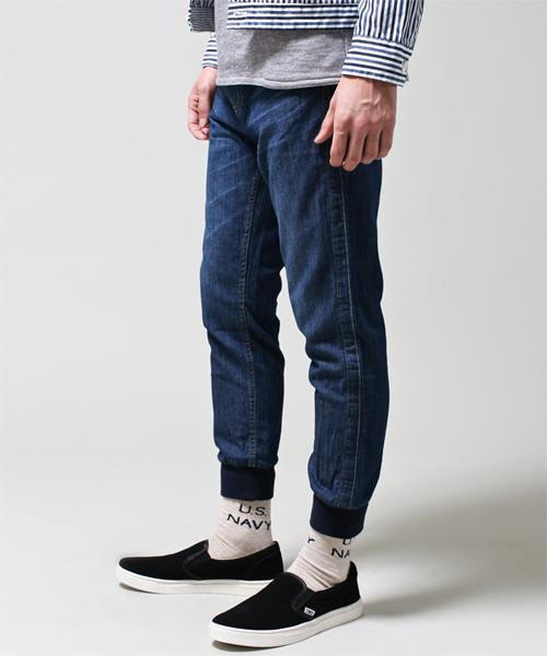 NANO universe（ナノユニバース）の「Shama（シャマ）/アンクルリブレザーシンチバックデニムP（デニムパンツ・メンズ・インディゴブルー/ブルー・42/40/38）」の17枚目の写真