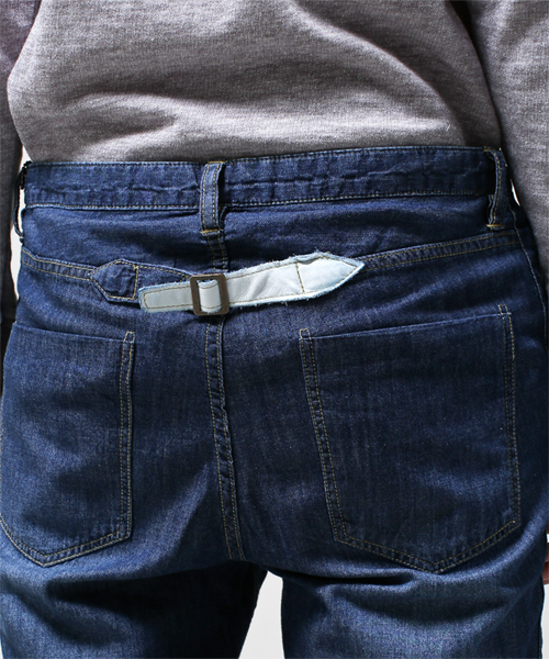 NANO universe（ナノユニバース）の「Shama（シャマ）/アンクルリブレザーシンチバックデニムP（デニムパンツ・メンズ・インディゴブルー/ブルー・42/40/38）」の11枚目の写真