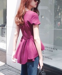 rienda - リエンダ バックテールペプラム トップス ワンピース アウター Rady レディ rienda（リエンダ）の「ﾊﾞｯｸﾃｰﾙﾍﾟﾌﾟﾗﾑTOP/バックテールペプラム