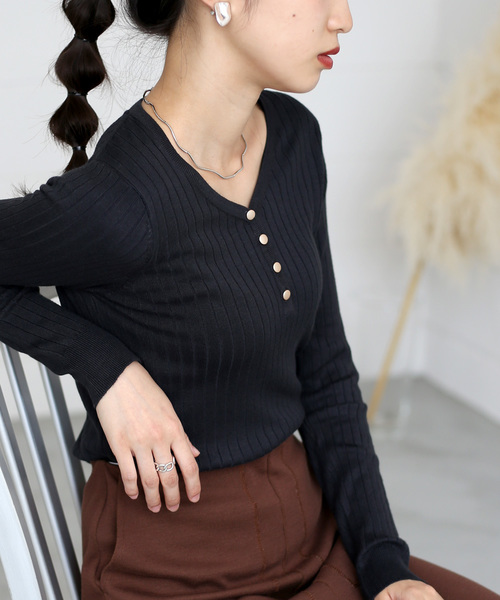 Bou Jeloud（ブージュルード）の「アロエ加工◆ヘンリーリブプルオーバー（ニット/セーター・レディース・チャコールグレー/パープル/ブラウン/イエロー/ブラック・FREE）」の7枚目の写真