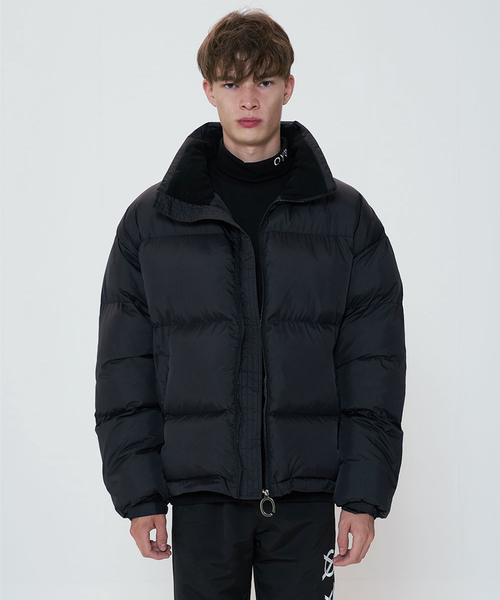 OY（オーワイ）の「トリプルロゴナイロンダウンジャケット/中綿ジャケット（ダウンジャケット/コート・メンズ・ブラック/グレー・FREE）」の3枚目の写真