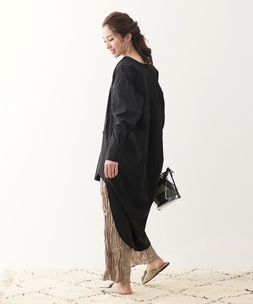 TOPKAPI（トプカピ）の「【Water Lilly】オーバーサイズ シャツ（シャツ/ブラウス・レディース・ブラック/ホワイト/グレイッシュブルー・FREE）」の5枚目の写真