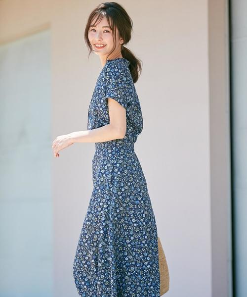 J.PRESS Ladies（J.プレス レディス）の「【洗える】LIBERTY Tiger Lily フリルカラーブラウス（シャツ/ブラウス・レディース・黄土色系5/ネイビー系5・XS）」の7枚目の写真