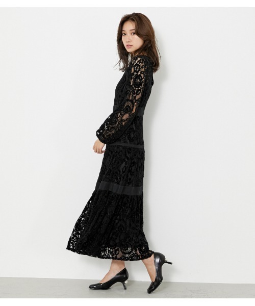 セール レーストリミングロングワンピース ワンピース Rienda リエンダ のファッション