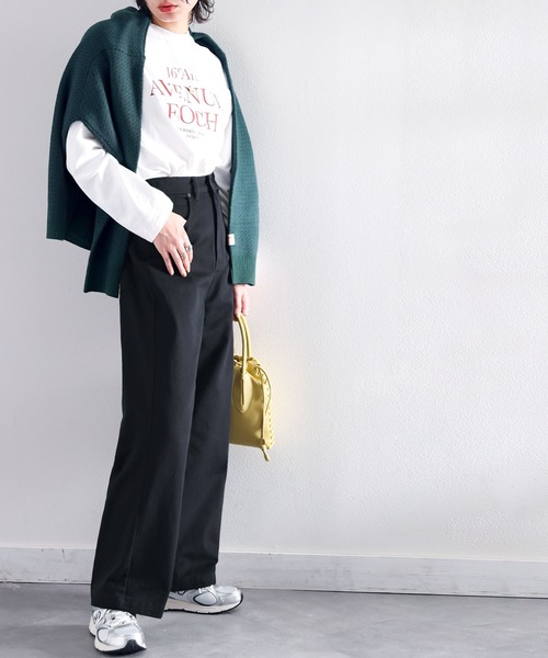 美シルエット。ハイウエストワイドデニムパンツ