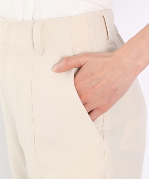 LOWRYS FARM（ローリーズファーム）の「リランチェフロントスリットパンツ　930257（スラックス・レディース・アイボリー/ブラック/レッド/イエロー系その他・MEDIUM/LARGE）」の8枚目の写真