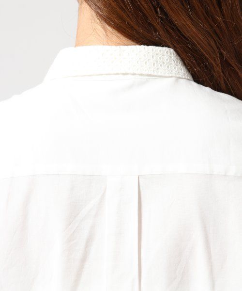 GLOBAL WORK（グローバルワーク）の「レースエリピンタックシャツ長袖/549624（シャツ/ブラウス・レディース・ホワイト/ブルー/ホワイト系その他/その他/ブルー系その他/ネイビー・LARGE/SMALL/MEDIUM）」の9枚目の写真