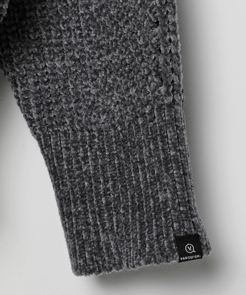 VANQUISH（ヴァンキッシュ）の「Mole yarn Crew neck Knit（ニット