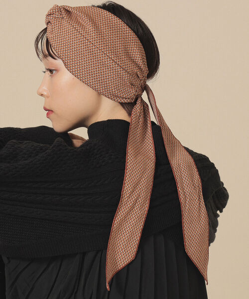 Ray BEAMS(レイビームス)の「La Maison de Lyllis / BERBERE ヘアバンド(ヘアバンド・レディース・ブラック/オレンジ・ONE SIZE)」の2枚目の写真