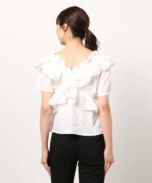 SPIGA（スピーガ）の「フリルギャザーＢＬ（シャツ/ブラウス・レディース・ホワイト/ブラック/ベージュ・ﾌﾘ-）」の6枚目の写真