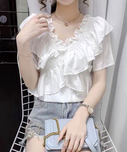 SPIGA（スピーガ）の「フリルギャザーＢＬ（シャツ/ブラウス・レディース・ホワイト/ブラック/ベージュ・ﾌﾘ-）」の16枚目の写真