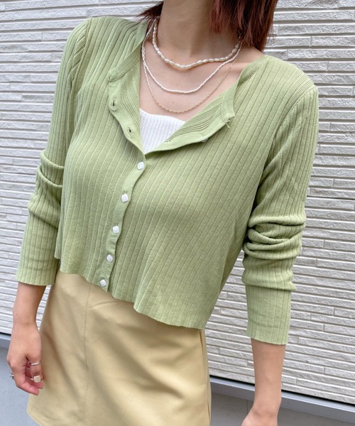 at12:03(アットイチニーゼロサン)の「【カラバリ豊富】デイリーリブカーディガン(カーディガン/ボレロ・レディース・ホワイト/ブラック/サックスブルー/ピンク/グリーン・FREE)」の12枚目の写真