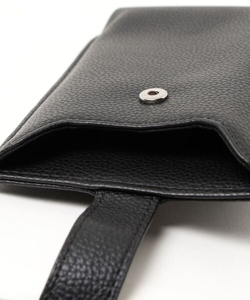 Te chichi TERRASSE（テチチテラス）の「トリプルショルダーバッグ（ショルダーバッグ・レディース・ブラック/ブラウン・ﾌﾘ-）」の7枚目の写真