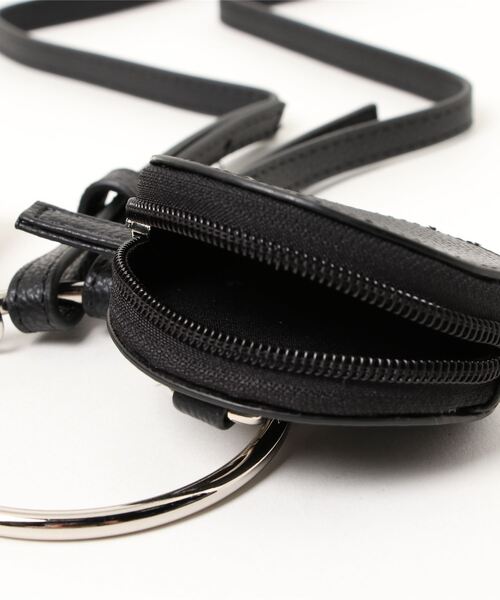 Te chichi TERRASSE（テチチテラス）の「トリプルショルダーバッグ（ショルダーバッグ・レディース・ブラック/ブラウン・ﾌﾘ-）」の4枚目の写真