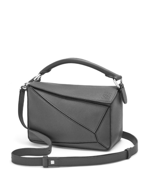 LOEWE（ロエベ）の「パズルバッグ スモール (ソフトグレイン