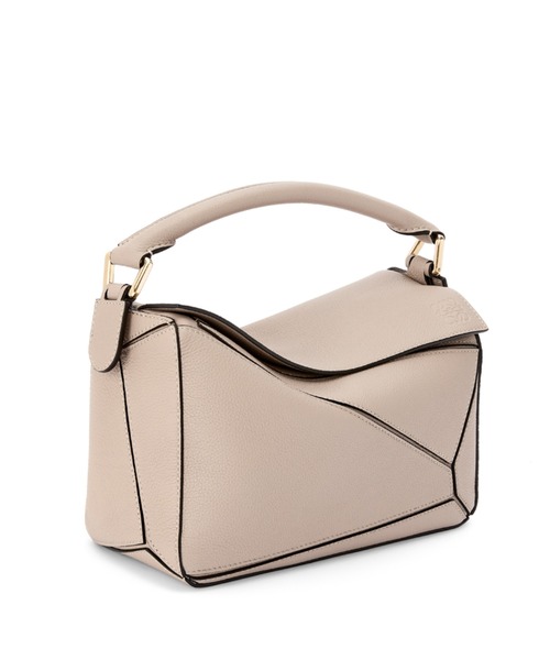 LOEWE（ロエベ）の「パズルバッグ スモール (ソフトグレイン