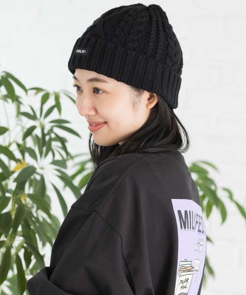 MILKFED.(ミルクフェド)の「LOGO CABLE KNIT CAP(ニットキャップ/ビーニー・レディース・ブラック/ブラウン/グレー/ベージュ/レッド・ONE SIZE)」の21枚目の写真