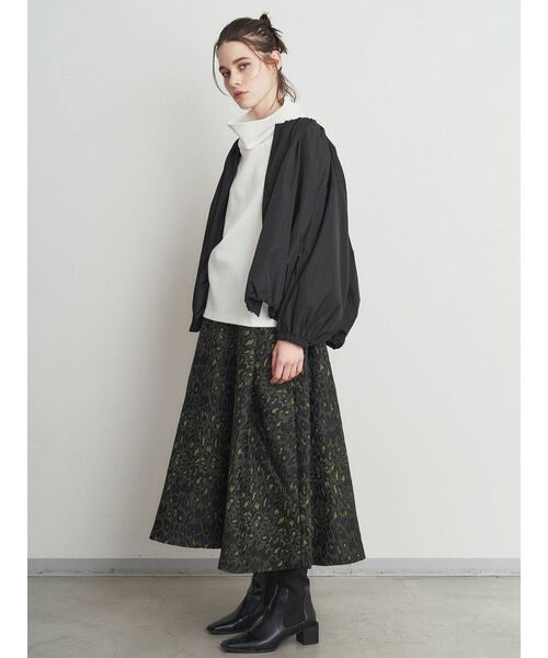 ELENDEEK（エレンディーク）の「ジャガードタックボリュームスカート（スカート・レディース・その他1/その他2・01/02）」の3枚目の写真