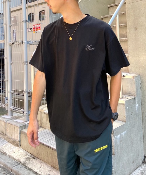 WHO'S WHO gallery（フーズフーギャラリー）の「COOPER FACT 刺繍ロゴTEE（Tシャツ/カットソー・メンズ・ホワイト/アッシュグレー/ブラック/ブラウン/グリーン・FREE）」の17枚目の写真