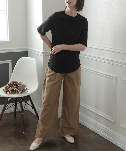 ElegChic(エレグシック)の「ハイネックコットンTシャツ(Tシャツ/カットソー・レディース・オフホワイト/モカ/ブラック/グレイッシュベージュ・M/XXL/XL/4L/L)」の10枚目の写真