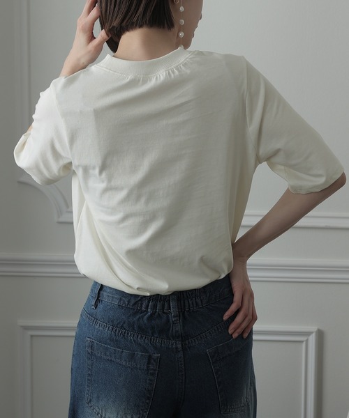ElegChic(エレグシック)の「ハイネックコットンTシャツ(Tシャツ/カットソー・レディース・オフホワイト/モカ/ブラック/グレイッシュベージュ・M/XXL/XL/4L/L)」の15枚目の写真