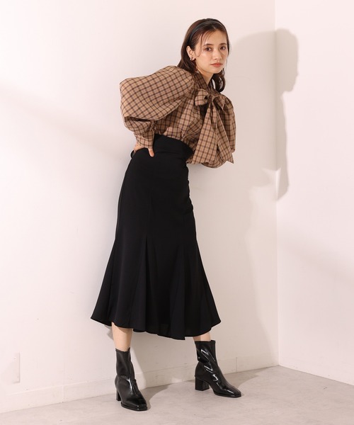 one after another NICE CLAUP（ワンアフターアナザーナイスクラップ）の「バックレースアップマーメイドスカート（スカート・レディース・ブラック/ブラウン/ホワイト系その他/ブラック系その他/ベージュ系その他・MEDIUM/LARGE）」の11枚目の写真