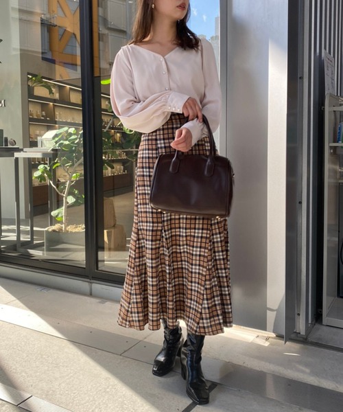 one after another NICE CLAUP（ワンアフターアナザーナイスクラップ）の「バックレースアップマーメイドスカート（スカート・レディース・ブラック/ブラウン/ホワイト系その他/ブラック系その他/ベージュ系その他・MEDIUM/LARGE）」の19枚目の写真