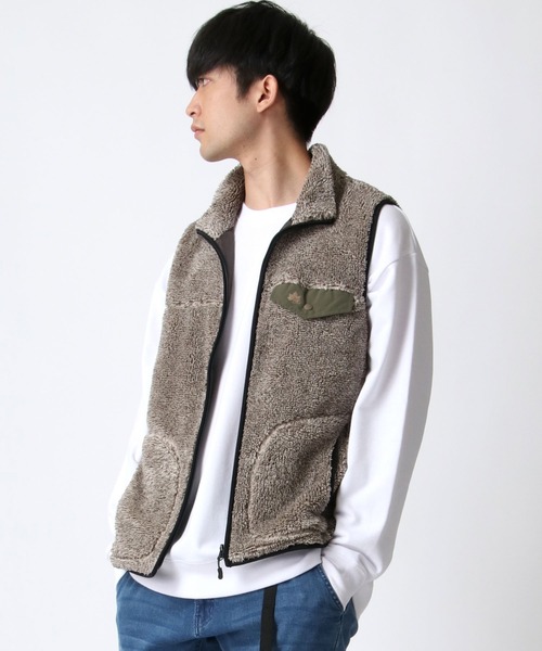LOGOS(ロゴス)の「LOGOS/ロゴス ボアフリース スタンドカラー ベスト(ベスト・メンズ・ネイビー/グレー/カーキ・LL/M/L)」の18枚目の写真