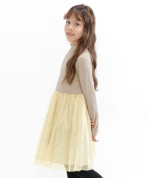 Bee des Bee（ビーデスビー）の「長袖ワンピース（ワンピース・キッズ・ブラック×ブラック/ライトベージュ/チャコールグレー・110cm/100cm/120cm/130cm/140cm/150cm）」の3枚目の写真